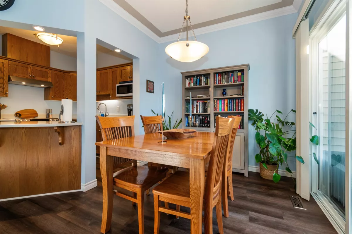 Bedroom 2 Photo of 129 46360 Valleyview Road, Chilliwack, BC