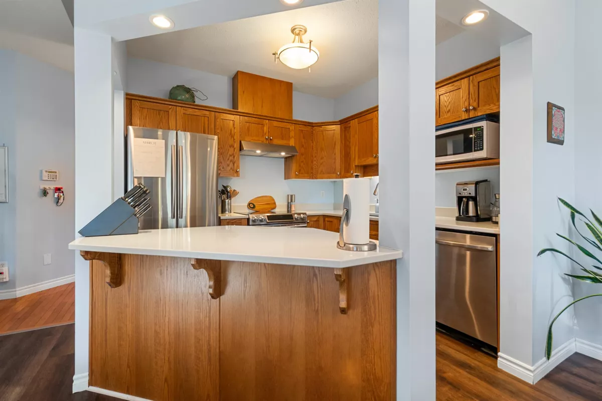 Kitchen Photo of 129 46360 Valleyview Road, Chilliwack, BC