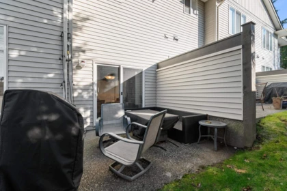 Outdoor Patio Photo of 129 46360 Valleyview Road, Chilliwack, BC