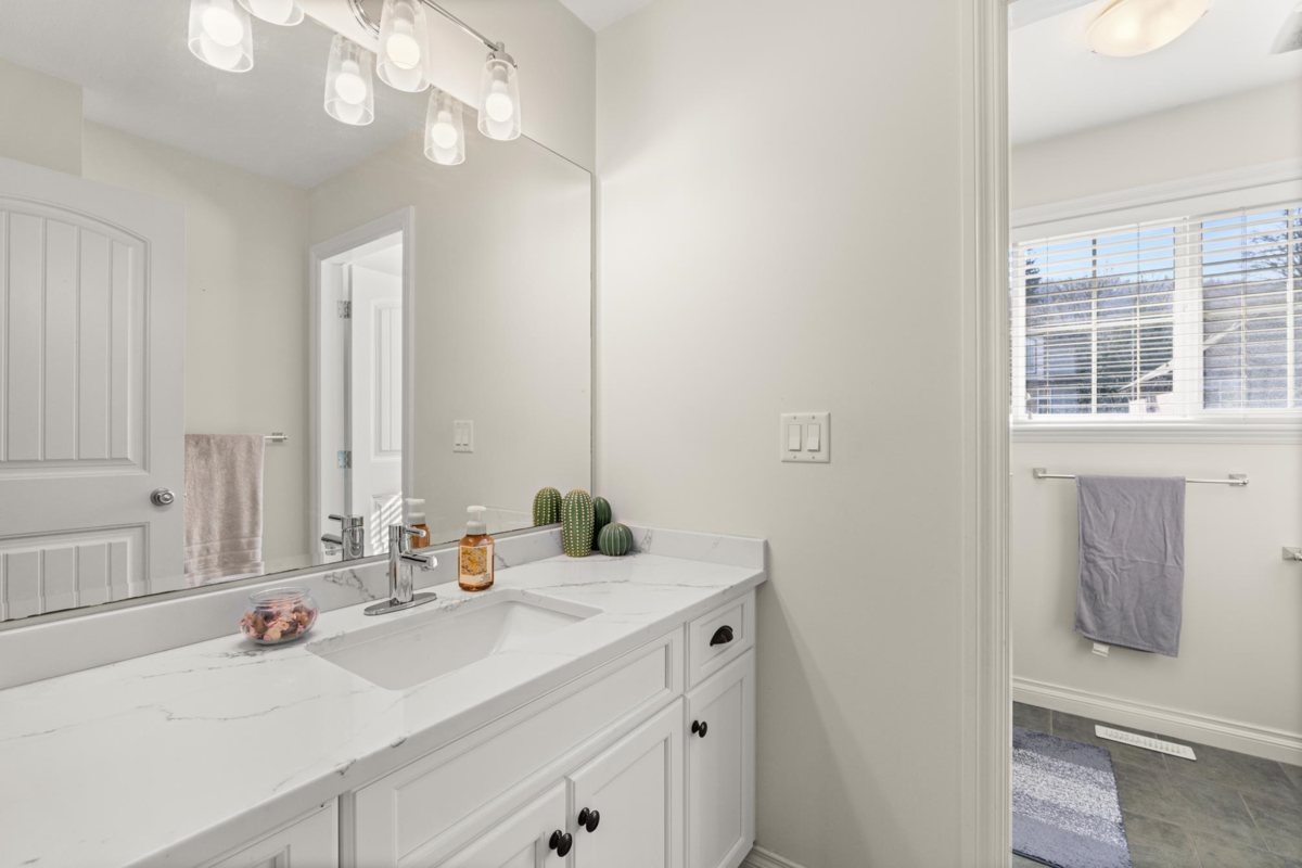 Garage Interior Photo of 36395 Westminster Drive, Abbotsford, BC