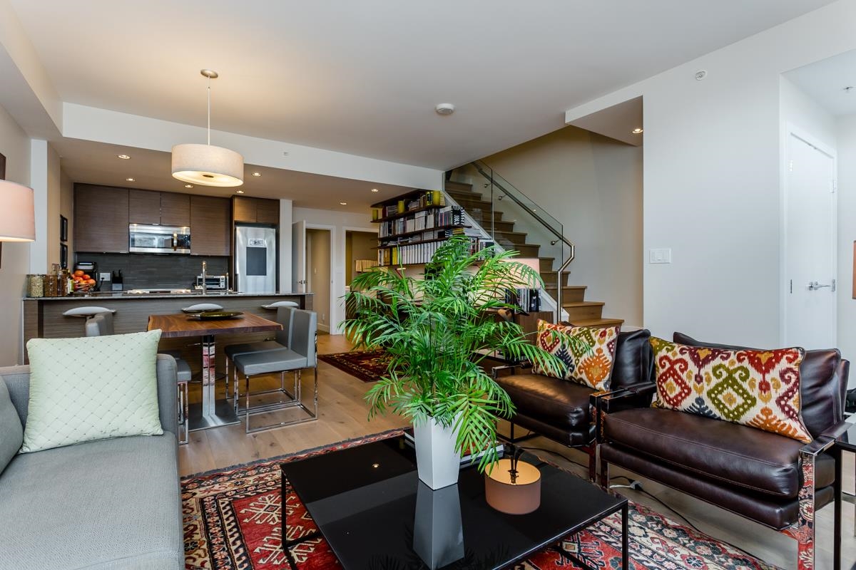 Family Room Photo of 1635 Eastern Avenue, North Vancouver, BC