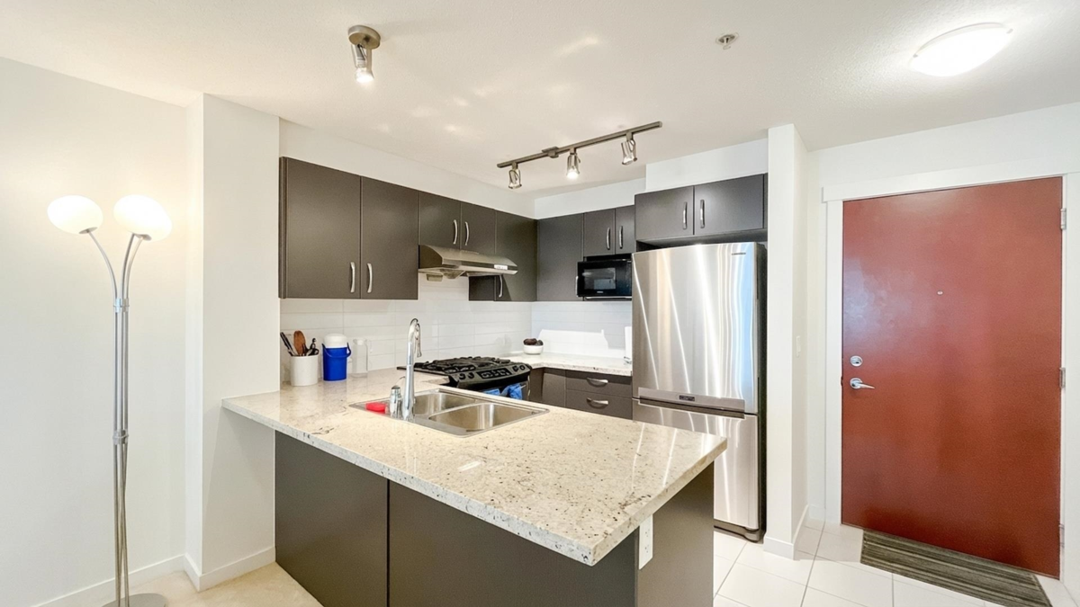 Kitchen Photo of 228 9288 Odlin Road, Richmond, BC