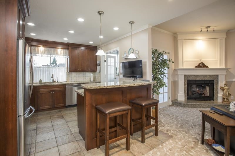 Dining Area Photo of 40 7540 Abercrombie Drive, Richmond, BC