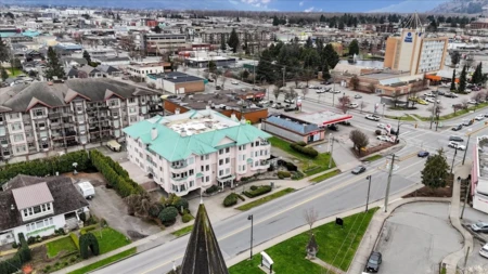 102 46000 First Avenue, Chilliwack, BC, Chilliwack — Apartment/Condo for sale