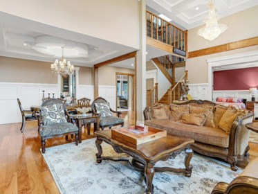 8260 Gilbert Road, Richmond, BC, Richmond — Single Family Residence for sale
