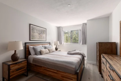 Guest Bathroom Photo of 325 3309 Ptarmigan Place, Whistler, BC