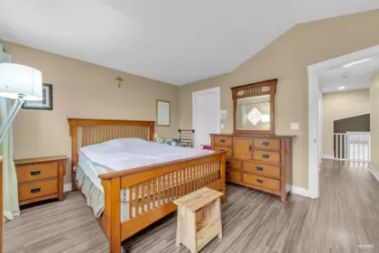 Powder Room Photo of 10328 243a Street, Maple Ridge, BC