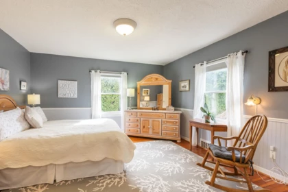 Guest Bathroom Photo of 1196 Habgood Street, Surrey, BC