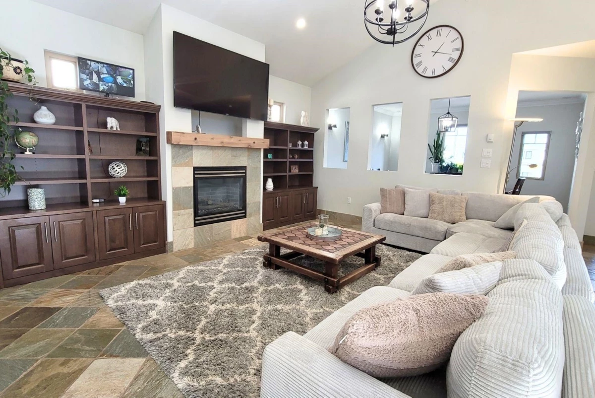Family Room Photo of 1247 Stayte Road, White Rock, BC