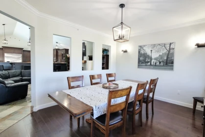 Breakfast Nook Photo of 1247 Stayte Road, White Rock, BC