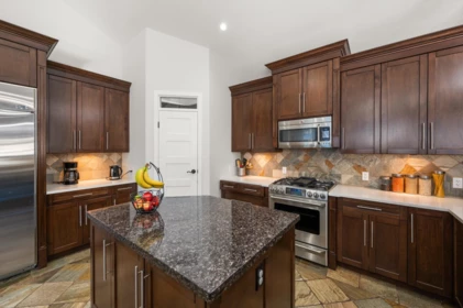 Kitchen Island Photo of 1247 Stayte Road, White Rock, BC