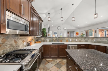 Kitchen Photo of 1247 Stayte Road, White Rock, BC