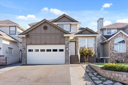 5690 Lindys Drive, Chilliwack, BC, Chilliwack — Single Family Residence for sale