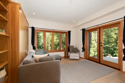 Basement Recreation Room Photo of 1655 Evergreen Lane, Bowen Island, BC