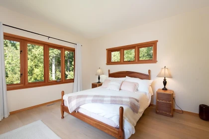 Bedroom 4 Photo of 1655 Evergreen Lane, Bowen Island, BC
