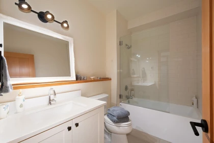 Laundry Room Photo of 1655 Evergreen Lane, Bowen Island, BC
