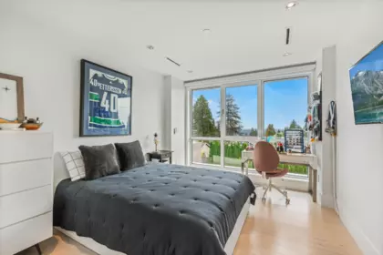 Primary Bedroom Photo of 1360 Queens Avenue, West Vancouver, BC
