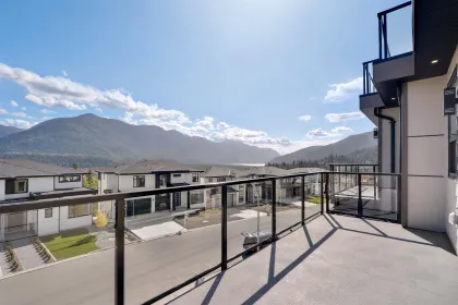 Outdoor Deck Photo of 46113 Crestview Drive, Chilliwack, BC