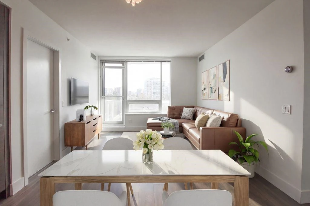 Family Room Photo of 623 5233 Gilbert Road, Richmond, BC