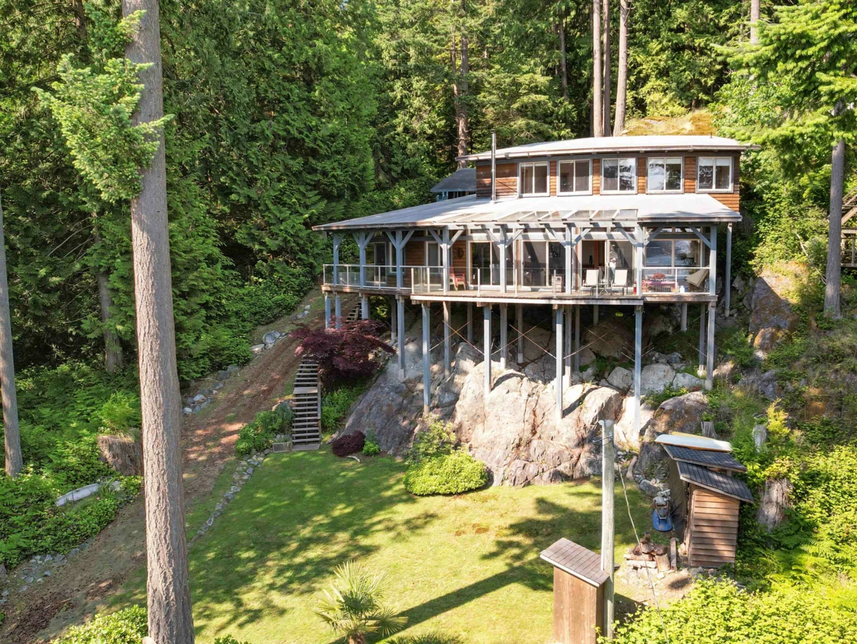 Exterior Rear Photo of 304 Esplanade Road, Keats Island, BC