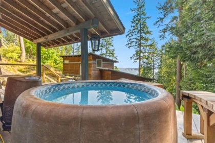 Outdoor Patio Photo of 304 Esplanade Road, Keats Island, BC
