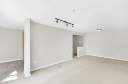 5204 5111 Garden City Road, Richmond, BC, Richmond — Apartment/Condo for sale
