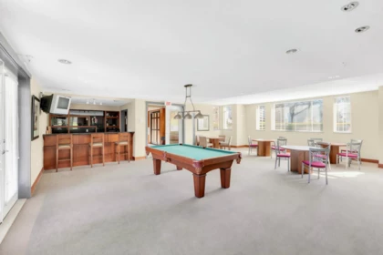Hot Tub / Spa Photo of 5204 5111 Garden City Road, Richmond, BC