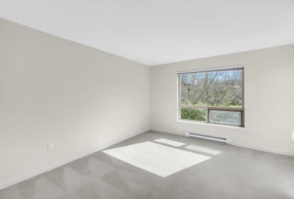 Mudroom Photo of 5204 5111 Garden City Road, Richmond, BC