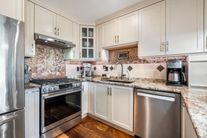 114 2721 Atlin Place, Coquitlam, BC, Coquitlam — Townhouse for sale