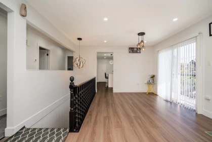 Breakfast Nook Photo of 17233 60 Avenue, Surrey, BC