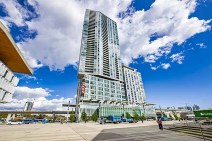 1804 13495 Central Avenue, Surrey, BC, Surrey — Apartment/Condo for sale