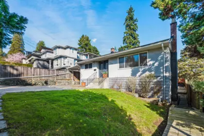 Front Yard Photo of 8326 Royal Oak Avenue, Burnaby, BC