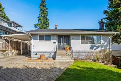 Swimming Pool Photo of 8326 Royal Oak Avenue, Burnaby, BC