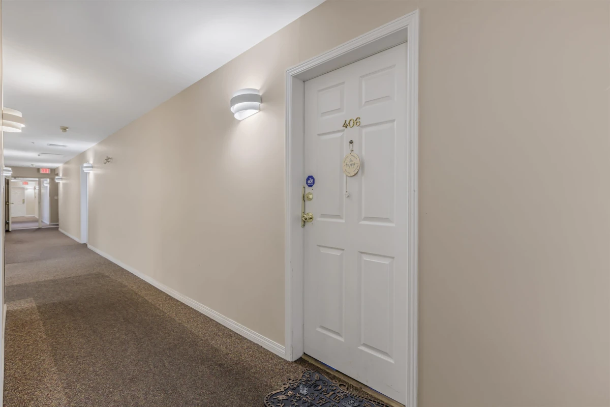 Family Room Photo of 406 13727 74 Avenue, Surrey, BC