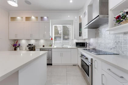 Kitchen Island Photo of 11871 Aztec Street, Richmond, BC