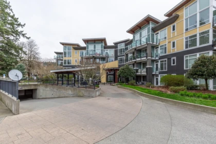 202 45389 Chehalis Drive, Chilliwack, BC, Chilliwack — Apartment/Condo for sale