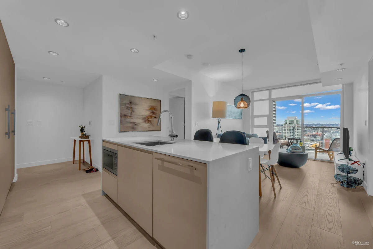 Family Room Photo of 2212 1289 Hornby Street, Vancouver, BC