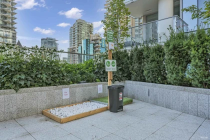 Hot Tub / Spa Photo of 2212 1289 Hornby Street, Vancouver, BC