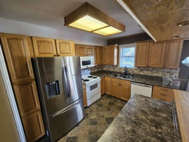 Basement Recreation Room Photo of 2971 270b Street, Langley, BC