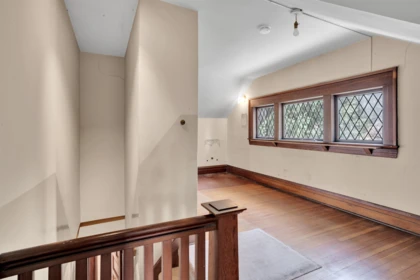 Hallway Photo of 3924 Pine Crescent, Vancouver, BC