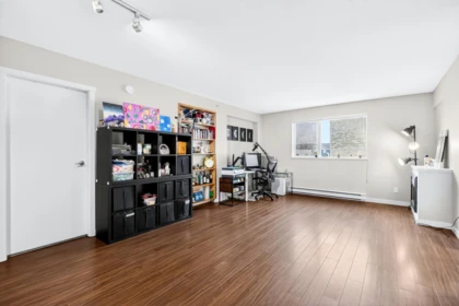 801 200 Keary Street, New Westminster, BC, New Westminster — Apartment/Condo for sale