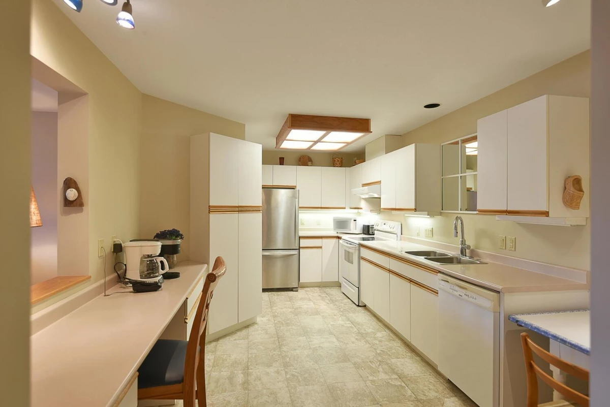 Family Room Photo of 104 5768 Marine Way, Sechelt, BC