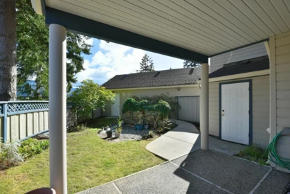 Office / Den Photo of 104 5768 Marine Way, Sechelt, BC