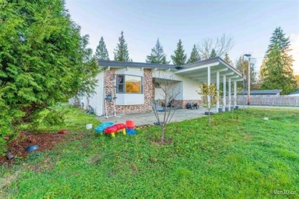 Breakfast Nook Photo of 12753 256 Street, Maple Ridge, BC
