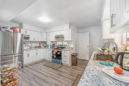 Garage Interior Photo of 12753 256 Street, Maple Ridge, BC