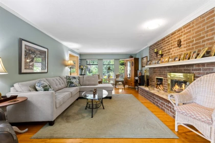 Garden / Landscaping Photo of 17791 20 Avenue, Surrey, BC