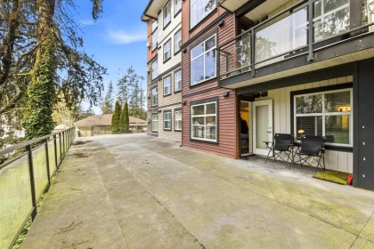 Swimming Pool Photo of 109 45640 Alma Avenue, Chilliwack, BC