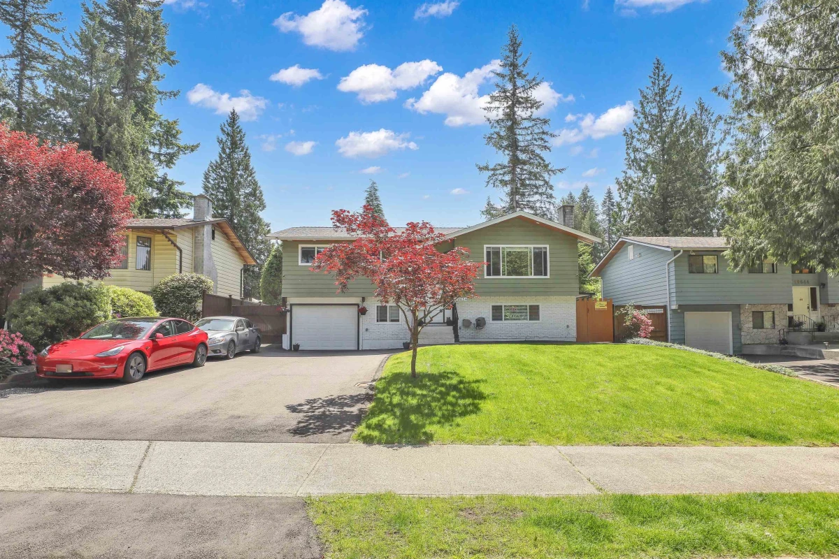 Exterior Rear Photo of 19654 47 Avenue, Langley, BC