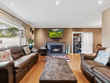 4921 44a Avenue, Delta, BC, Delta — Single Family Residence for sale