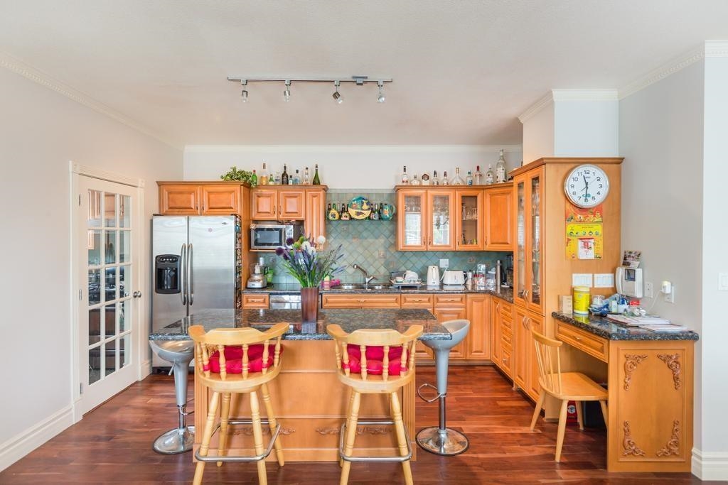 Dining Area Photo of 1505 W 62nd Avenue, Vancouver, BC